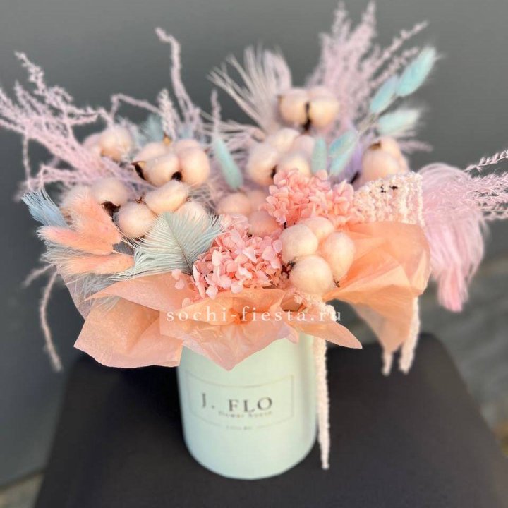 Авторский бокс с сухоцветами №3 в Махачкале