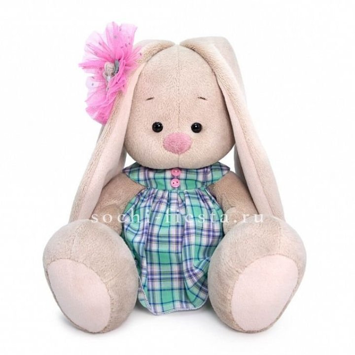 Зайка Ми в клетчатом платье в Махачкале