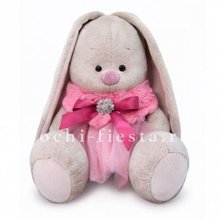 Зайка Ми в розовом платье в Махачкале