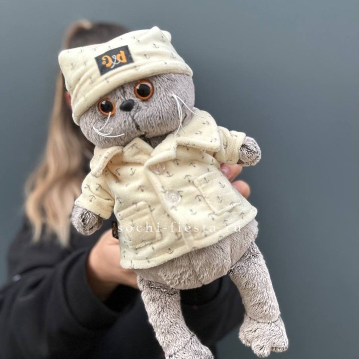 Кот Басик в пижаме в Махачкале