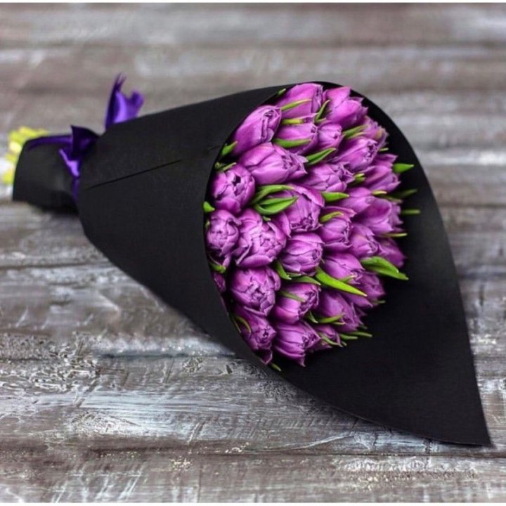 Пионовидные тюльпаны блэк в Махачкале