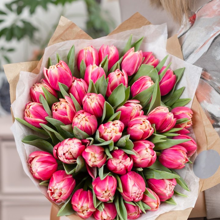 Букет пионовидных тюльпанов в Махачкале